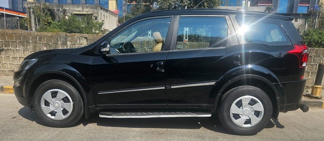 Second-hand 2018 Mahindra XUV500 W7 BSIV for sale in Pune-2