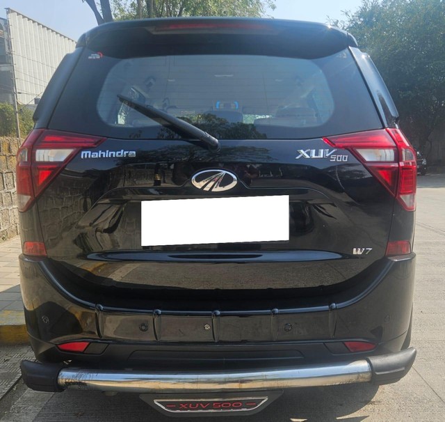 Second-hand 2018 Mahindra XUV500 W7 BSIV for sale in Pune-8