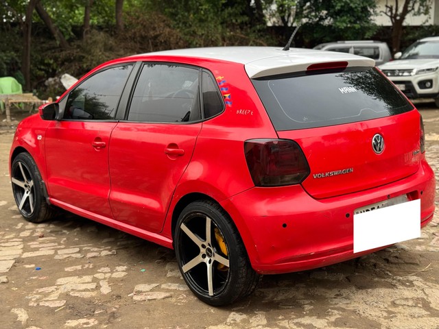 Second-hand 2011 Volkswagen Polo IPL II 1.2 Petrol Highline for sale in Noida-2