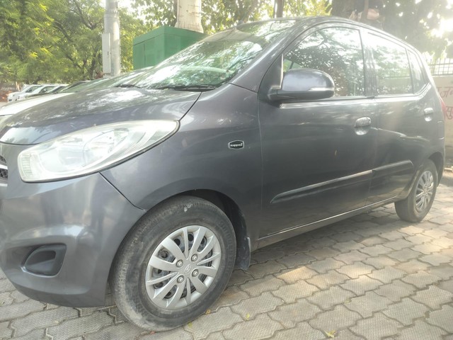 Second-hand 2013 Hyundai i10 Magna for sale in Allahabad-4