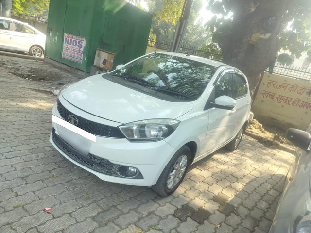 Second-hand 2018 Tata Tiago 1.05 Revotorq XZ for sale in Allahabad-2