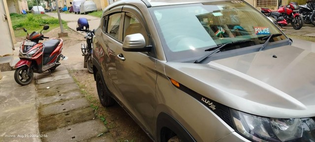 Mahindra KUV 100 NXT G80 K4 Plus Second-hand 2019 Mahindra KUV 100 NXT G80 K4 Plus for sale in East Singhbhum-2