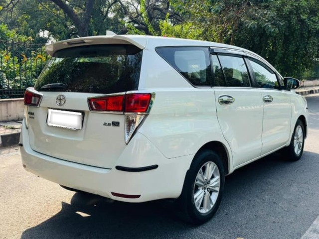 Second-hand 2018 Toyota Innova Crysta 2.8 ZX AT BSIV for sale in New Delhi-18