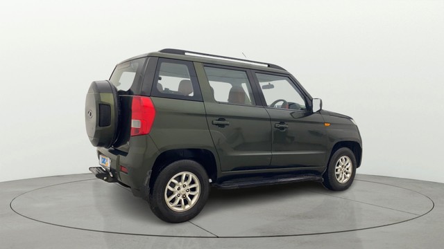 Second-hand 2017 Mahindra TUV 300 T8 for sale in Gulbarga-2