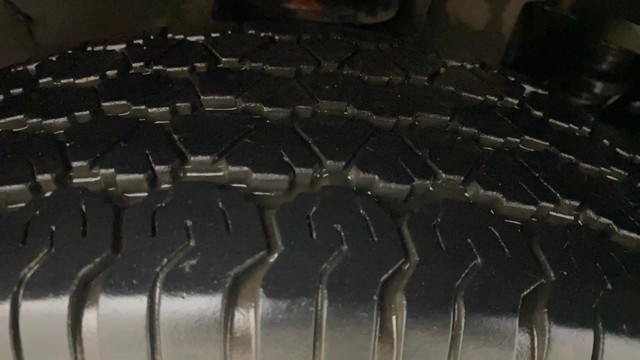 Second-hand 2017 Mahindra TUV 300 T8 for sale in Gulbarga-28