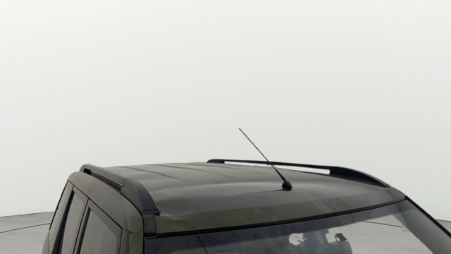 Second-hand 2017 Mahindra TUV 300 T8 for sale in Gulbarga-8