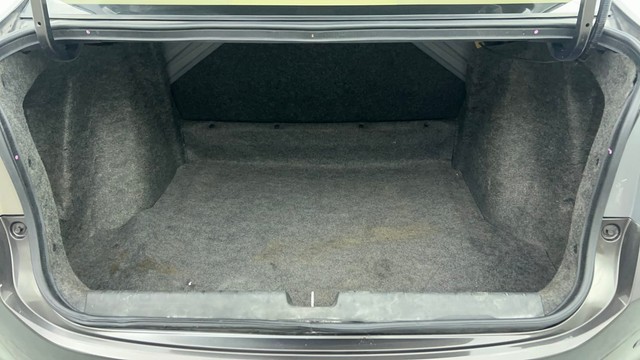 Second-hand 2016 Honda City V MT for sale in Chennai-9