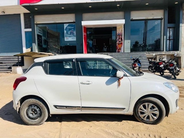 Second-hand 2023 Maruti Swift VXI for sale in Jalore-1