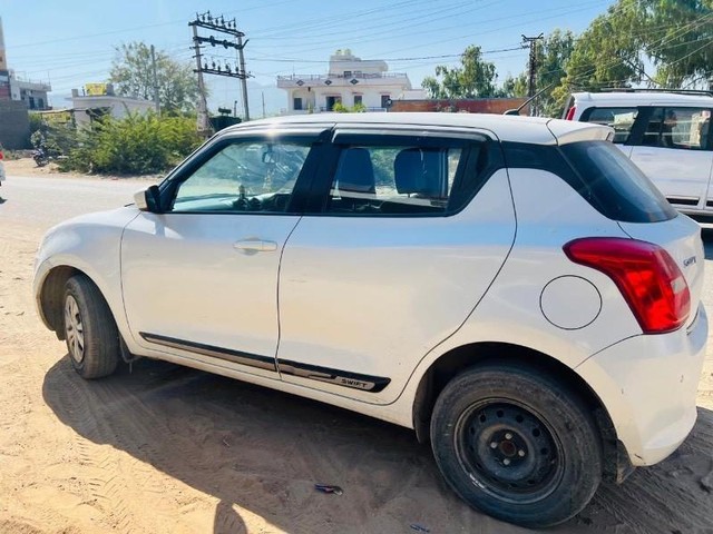 Second-hand 2023 Maruti Swift VXI for sale in Jalore-5