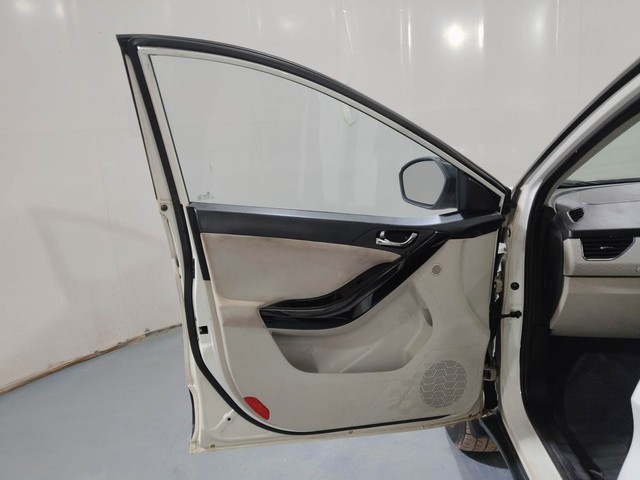 Second-hand 2020 Tata Nexon XZA Plus (O) AMT Diesel for sale in Kochi-32