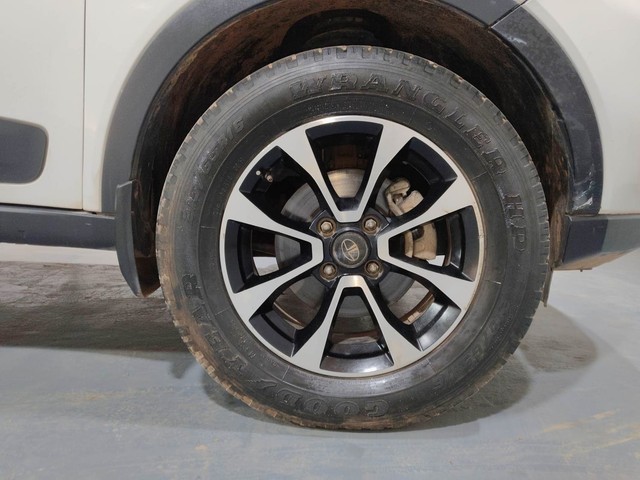 Second-hand 2020 Tata Nexon XZA Plus (O) AMT Diesel for sale in Kochi-17