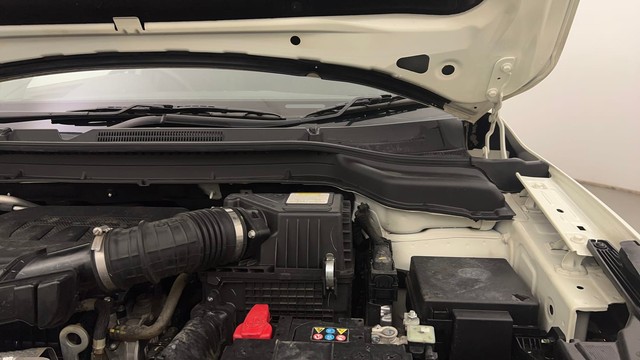 Second-hand 2023 Mahindra XUV300 W6 Diesel for sale in Chandigarh-28