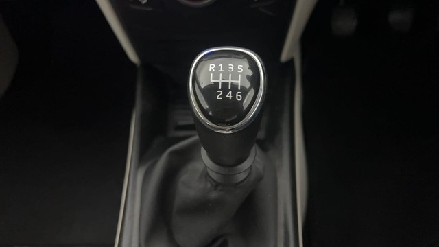 Second-hand 2023 Mahindra XUV300 W6 Diesel for sale in Chandigarh-12