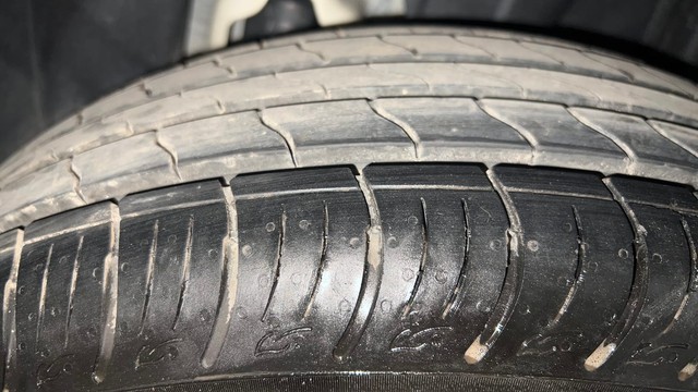 Second-hand 2023 Mahindra XUV300 W6 Diesel for sale in Chandigarh-34