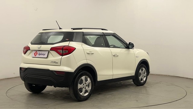 Second-hand 2023 Mahindra XUV300 W6 Diesel for sale in Chandigarh-3