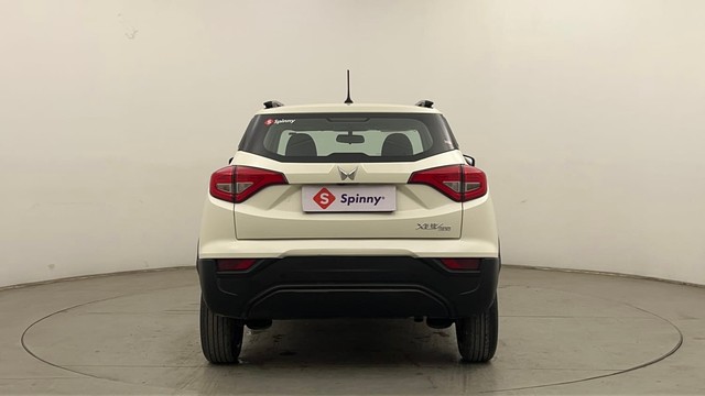 Second-hand 2023 Mahindra XUV300 W6 Diesel for sale in Chandigarh-4