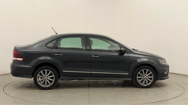 Second-hand 2021 Volkswagen Vento 1.0 TSI Highline Plus AT for sale in Chandigarh-2
