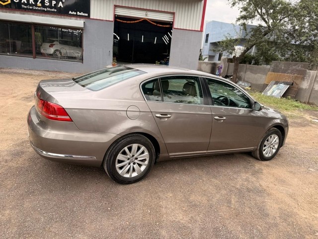Second-hand 2011 Volkswagen Passat Diesel Comfortline AT for sale in Aurangabad-4