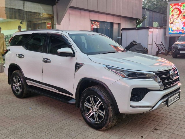 Second-hand 2024 Toyota Fortuner 4X2 Diesel for sale in Mumbai-5