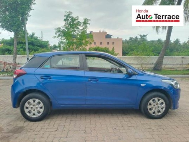 Second-hand 2017 Hyundai i20 Magna 1.4 CRDi for sale in Pondicherry-1