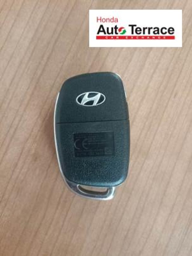 Second-hand 2017 Hyundai i20 Magna 1.4 CRDi for sale in Pondicherry-12