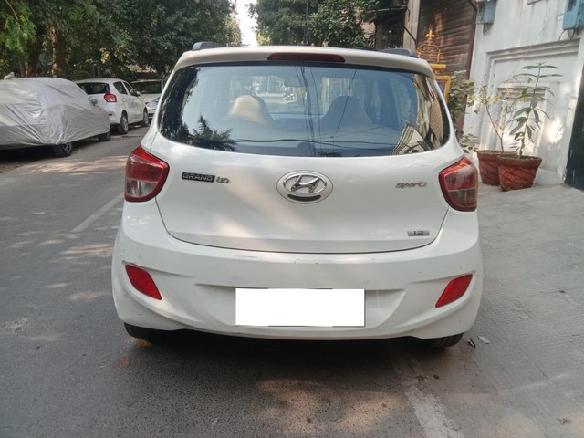 Second-hand 2015 Hyundai Grand i10 Sportz for sale in Chandigarh-1