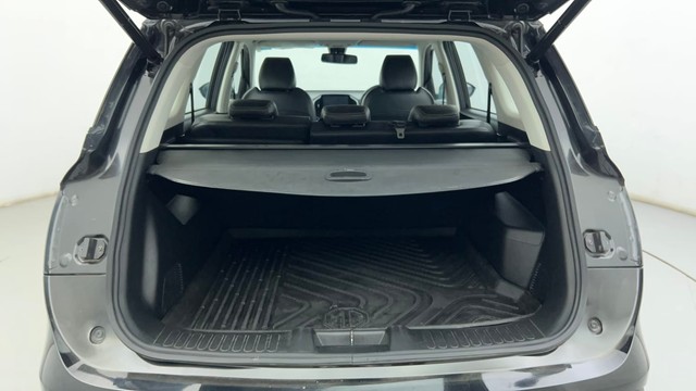 Second-hand 2021 MG Hector Plus Sharp CVT for sale in Ahmedabad-9