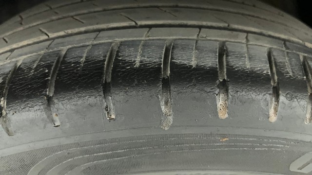 Second-hand 2021 MG Hector Plus Sharp CVT for sale in Ahmedabad-37