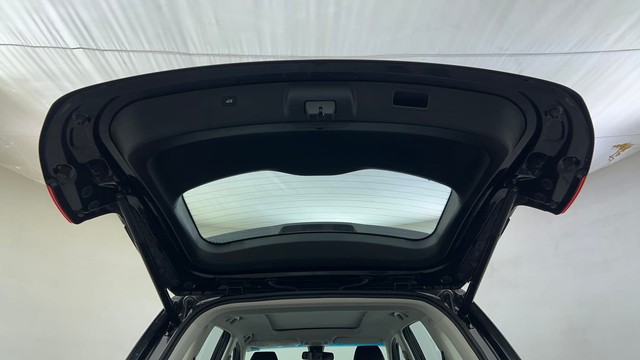 Second-hand 2021 MG Hector Plus Sharp CVT for sale in Ahmedabad-29