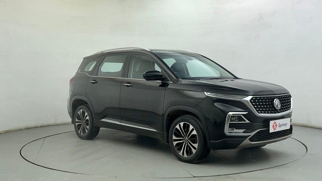 Second-hand 2021 MG Hector Plus Sharp CVT for sale in Ahmedabad-1