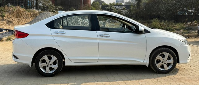 Second-hand 2017 Honda City i VTEC V for sale in Dehradun-1