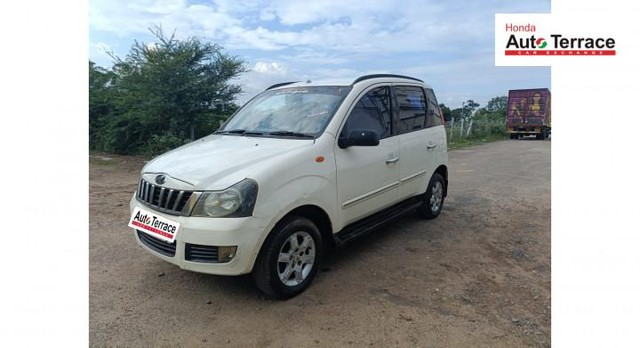 Second-hand 2013 Mahindra Quanto C8 for sale in Thanjavur-1