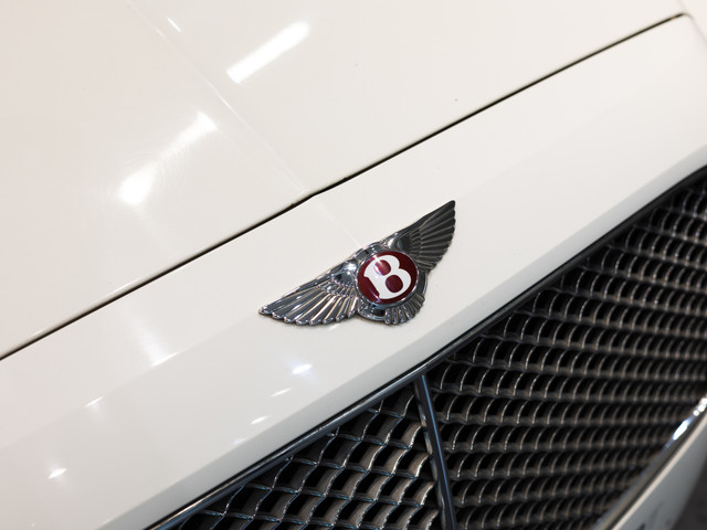 Second-hand 2016 Bentley Flying Spur V8 for sale in Kolkata-9