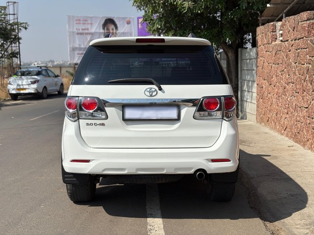 Second-hand 2016 Toyota Fortuner 2.8 2WD MT BSIV for sale in Kolhapur-2