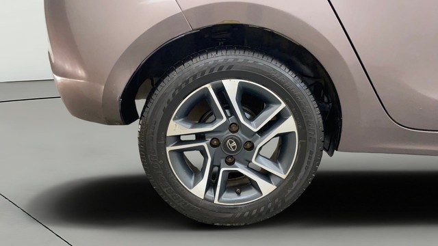 Second-hand 2018 Tata Tigor 1.2 Revotron XZ Option for sale in Pune-24