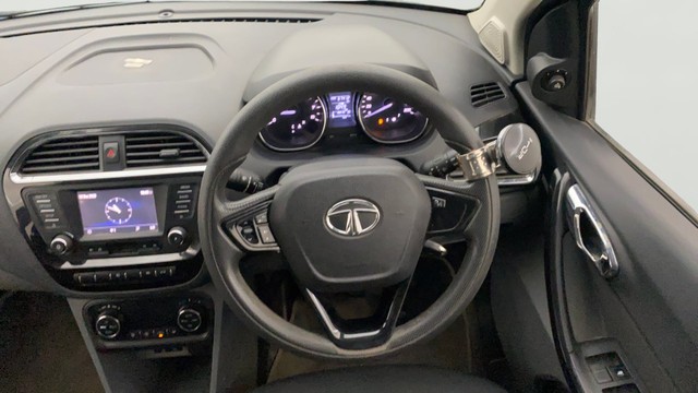 Second-hand 2018 Tata Tigor 1.2 Revotron XZ Option for sale in Pune-12