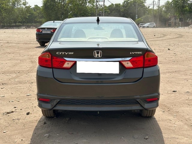 Second-hand 2017 Honda City i VTEC VX for sale in New Delhi-2