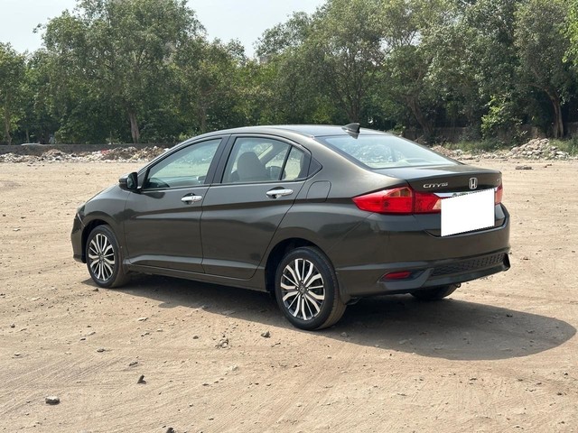 Second-hand 2017 Honda City i VTEC VX for sale in New Delhi-3