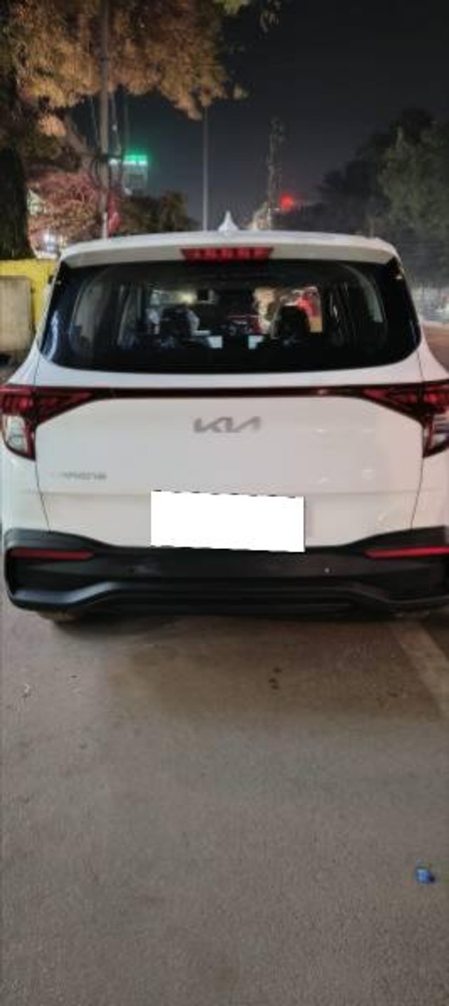 Second-hand 2024 Kia Carens Gravity for sale in Hospet-5