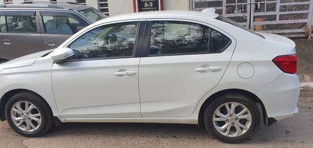 Second-hand 2020 Honda Amaze S CVT Petrol for sale in Jabalpur-2