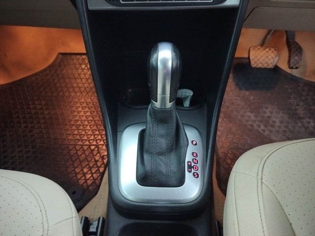 Second-hand 2021 Volkswagen Vento 1.0 TSI Highline Plus AT for sale in Coimbatore-12