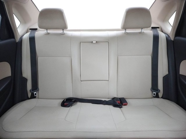 Second-hand 2021 Volkswagen Vento 1.0 TSI Highline Plus AT for sale in Coimbatore-32