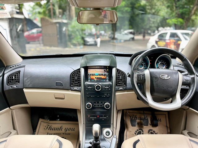 Second-hand 2018 Mahindra XUV500 R W10 FWD for sale in Kolkata-10