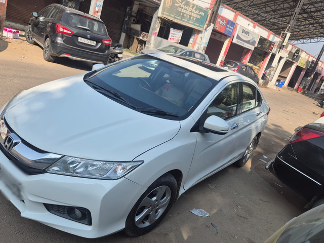 Second-hand 2016 Honda City i DTec VX for sale in Jaipur-3