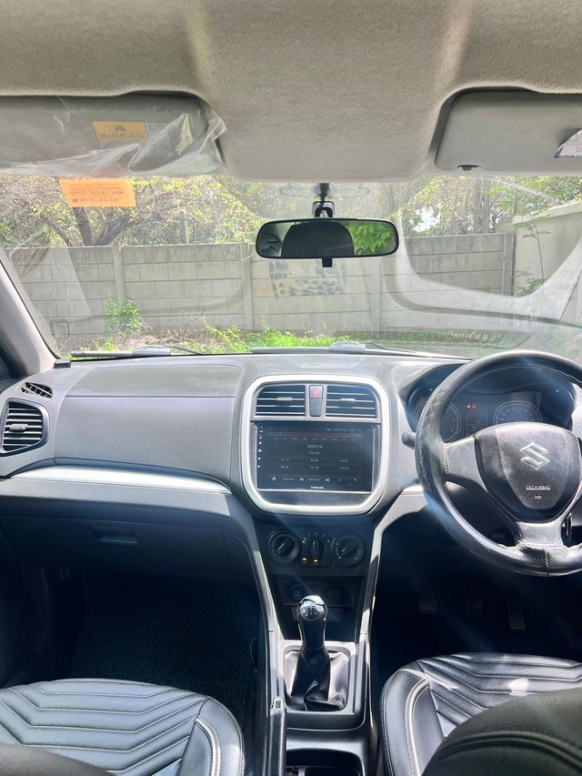 Second-hand 2018 Maruti Suzuki Vitara Brezza VDi for sale in Nashik-8