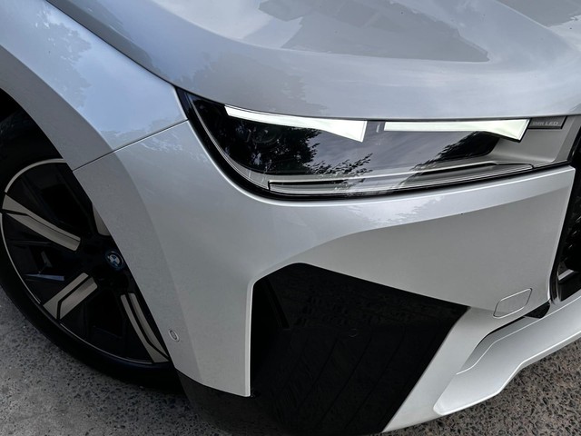 Second-hand 2024 BMW iX xDrive40 for sale in New Delhi-8