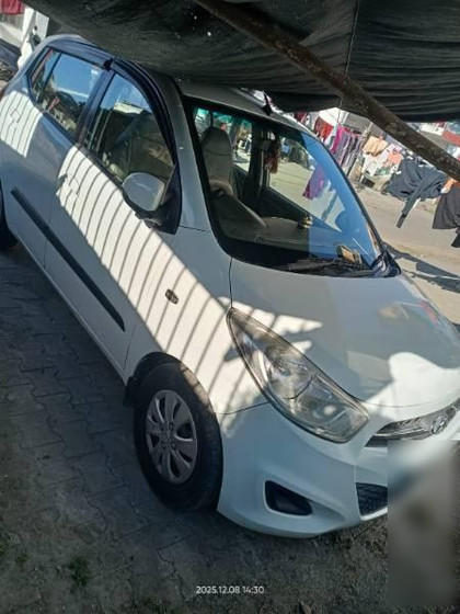 Second-hand 2016 Hyundai i10 Magna 1.1L for sale in Dehradun