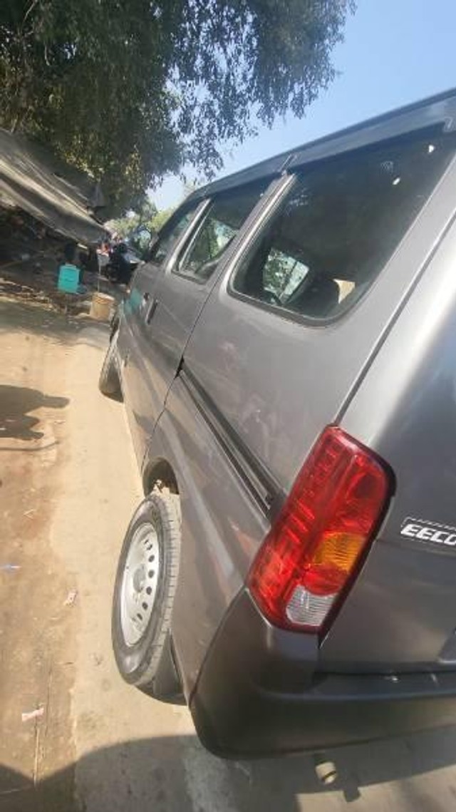 Second-hand 2024 Maruti Eeco 5 Seater AC CNG for sale in Raebareli-2