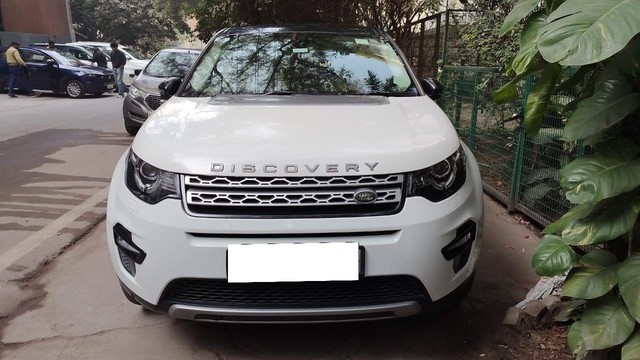 Second-hand 2018 Land Rover Discovery HSE 3.0 TD6 for sale in New Delhi-0