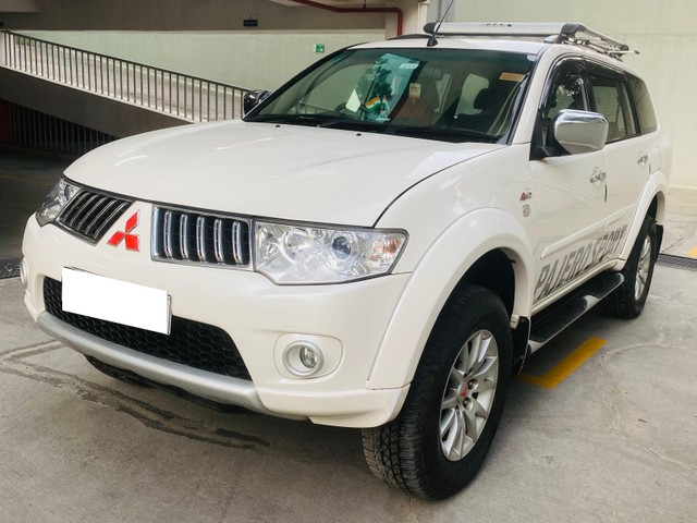 Second-hand 2014 Mitsubishi Pajero Sport 4X4 for sale in Bangalore-5